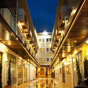 Lido Beach Hotel Pattaya